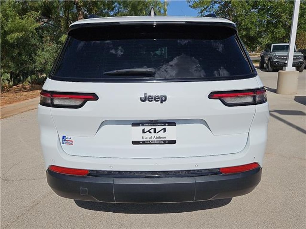 Used 2024 Jeep Grand Cherokee L Limited 4x4