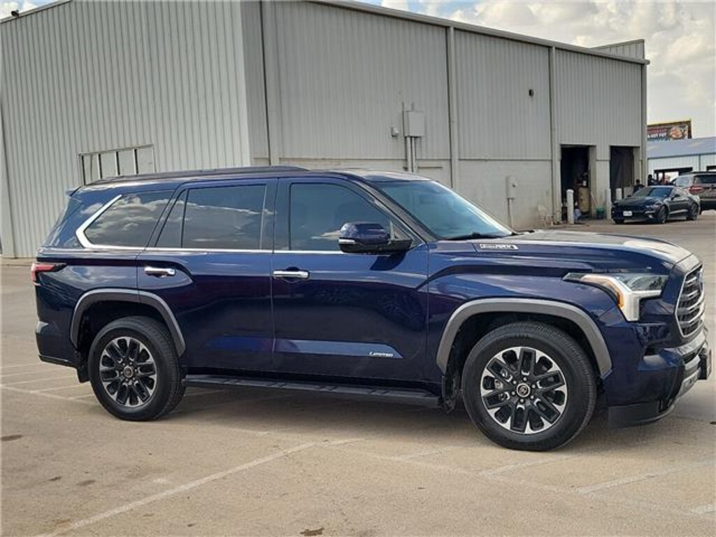 Used 2023 Toyota Sequoia Limited (A10) 4x4