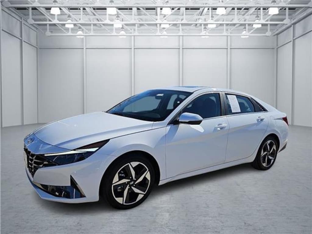 Used 2023 Hyundai Elantra HEV Limited (DCT) Sedan