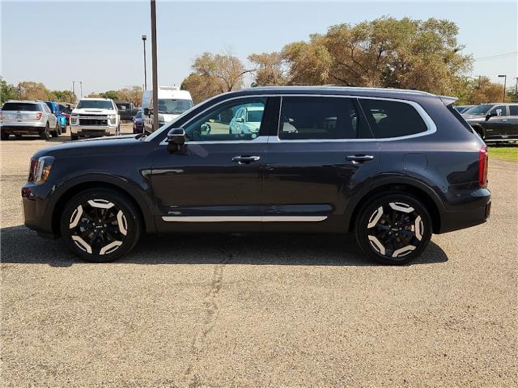 Used 2025 KIA Telluride S Front-Wheel Drive