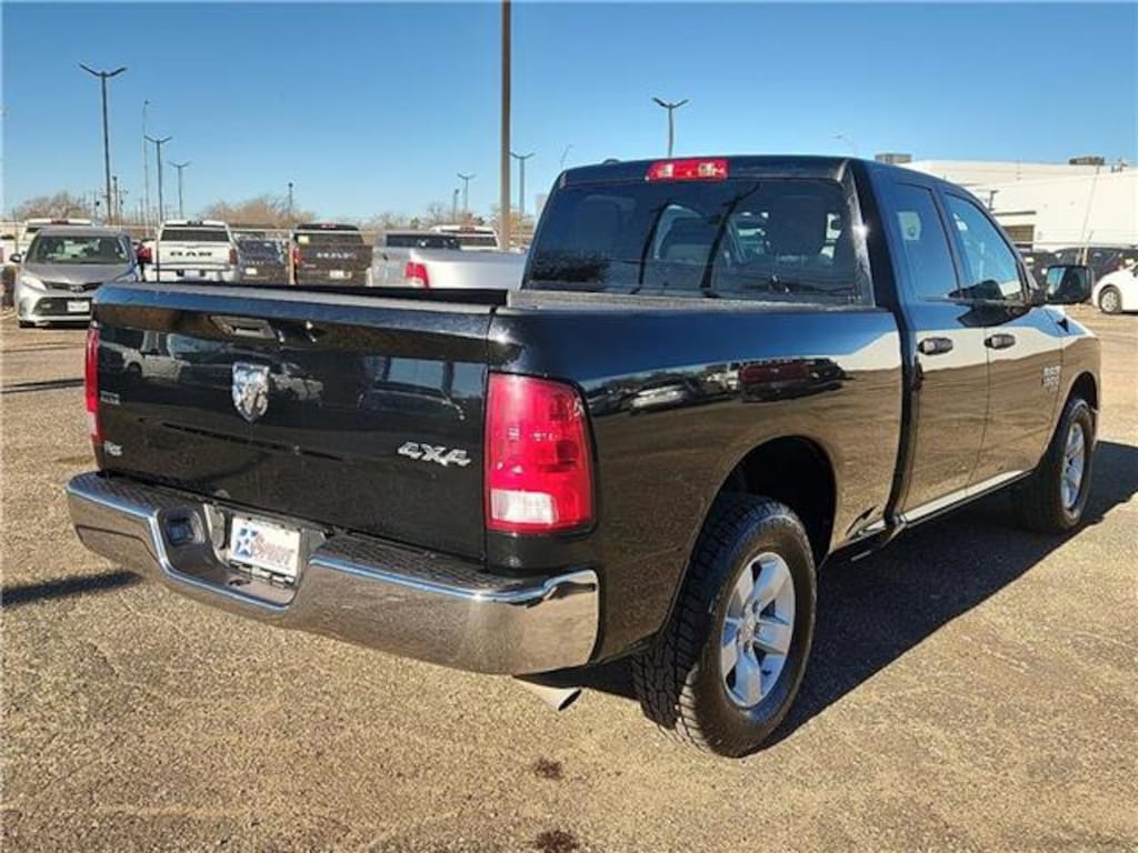 Used 2024 RAM 1500 Classic SLT 4x4 Quad Cab 6.3 ft. box 140 in. WB