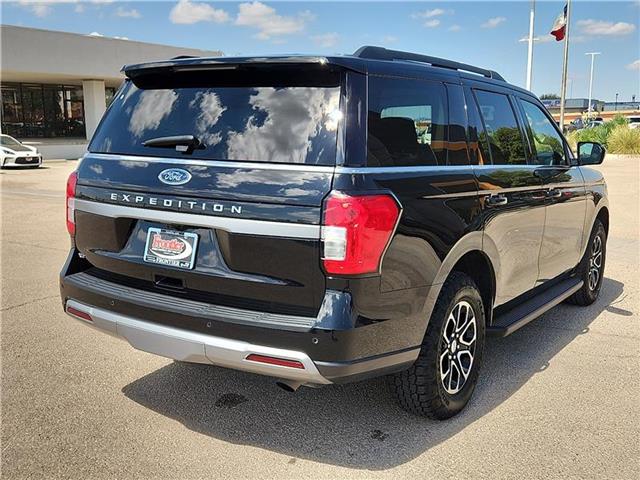 2024 Ford Expedition XLT photo 3