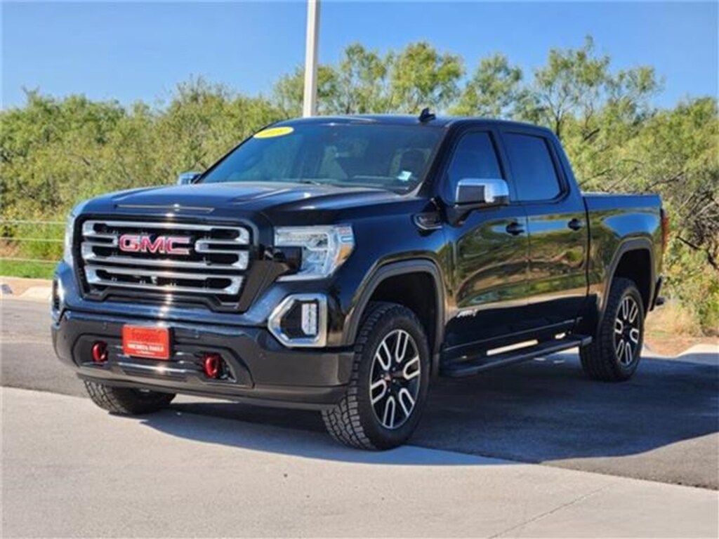 Used 2020 GMC Sierra 1500 AT4 4x4 Crew Cab 5.75 ft. box 147.4 in. WB