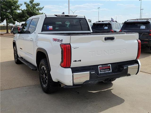 2024 Toyota Tundra SR5 CrewMax photo 2
