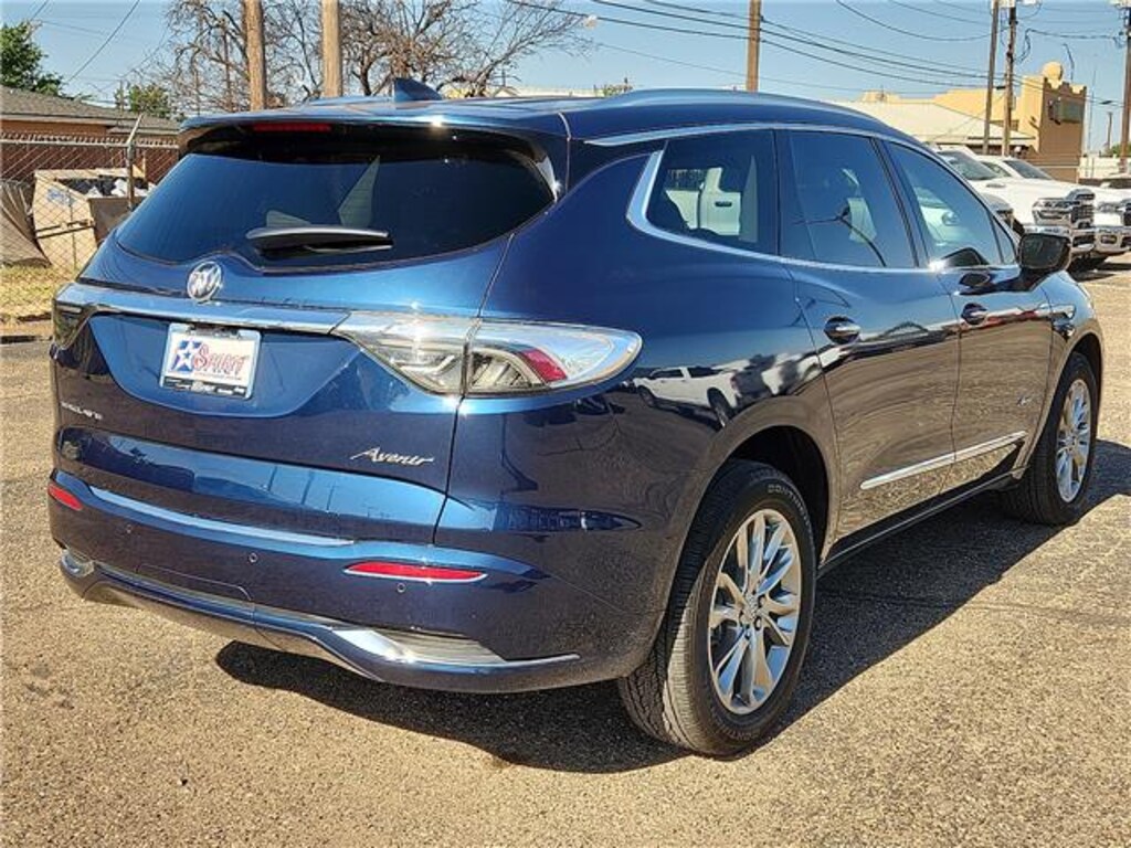 Used 2024 Buick Enclave Avenir Front-Wheel Drive