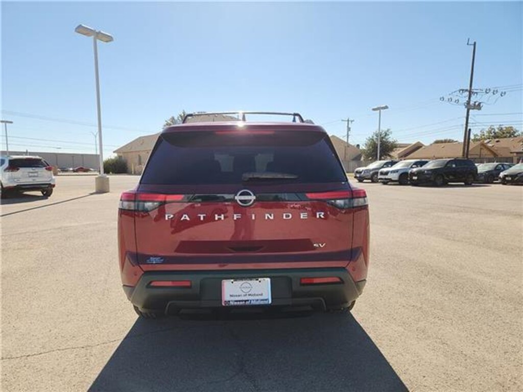 Used 2024 Nissan Pathfinder SV (A9) Front-Wheel Drive