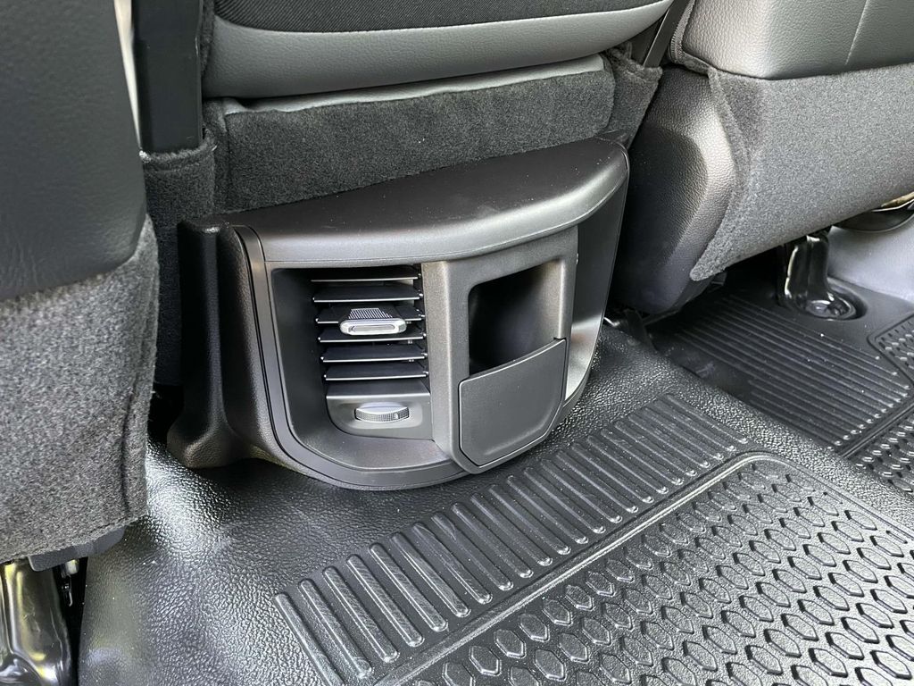 2025 RAM 2500 Tradesman - Photo 8