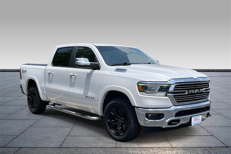 2019 Ram 1500 Laramie Truck Crew Cab