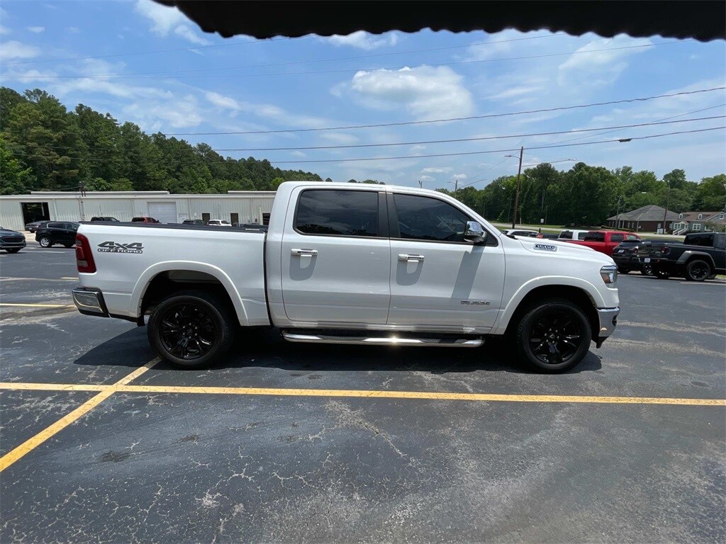 2019 Ram 1500 Laramie photo 2
