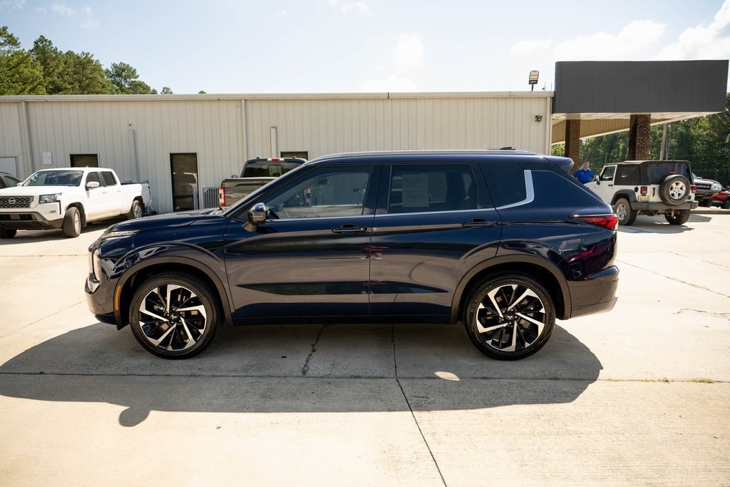 Used 2022 Mitsubishi Outlander SEL with VIN JA4J3VA84NZ027146 for sale in Oneonta, AL