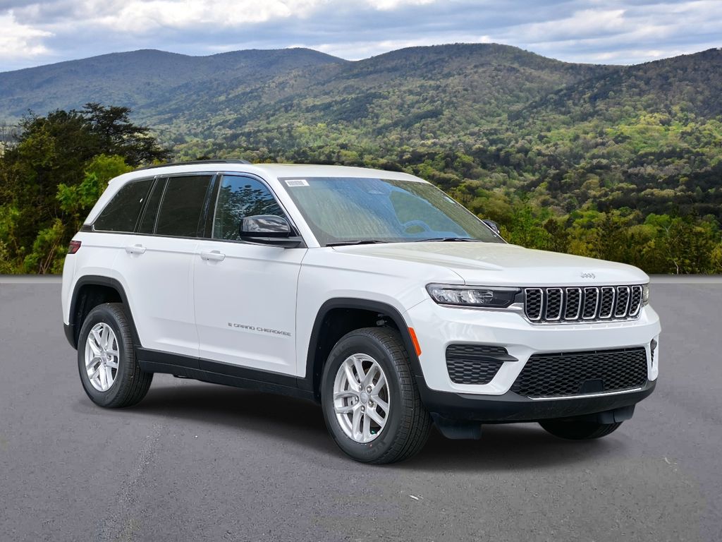 Bright White 2025 Jeep Grand Cherokee SUV / Crossover 4X2 8-Speed Automatic