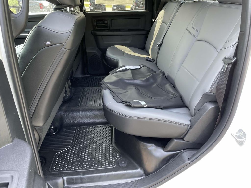 2025 RAM 2500 Tradesman - Photo 7
