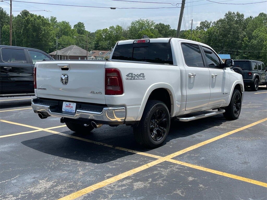 2019 Ram 1500 Laramie photo 3