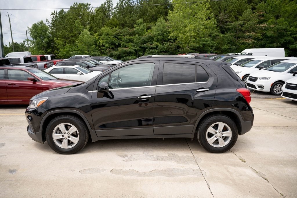 Used 2020 Chevrolet Trax LT with VIN 3GNCJLSB5LL293922 for sale in Oneonta, AL