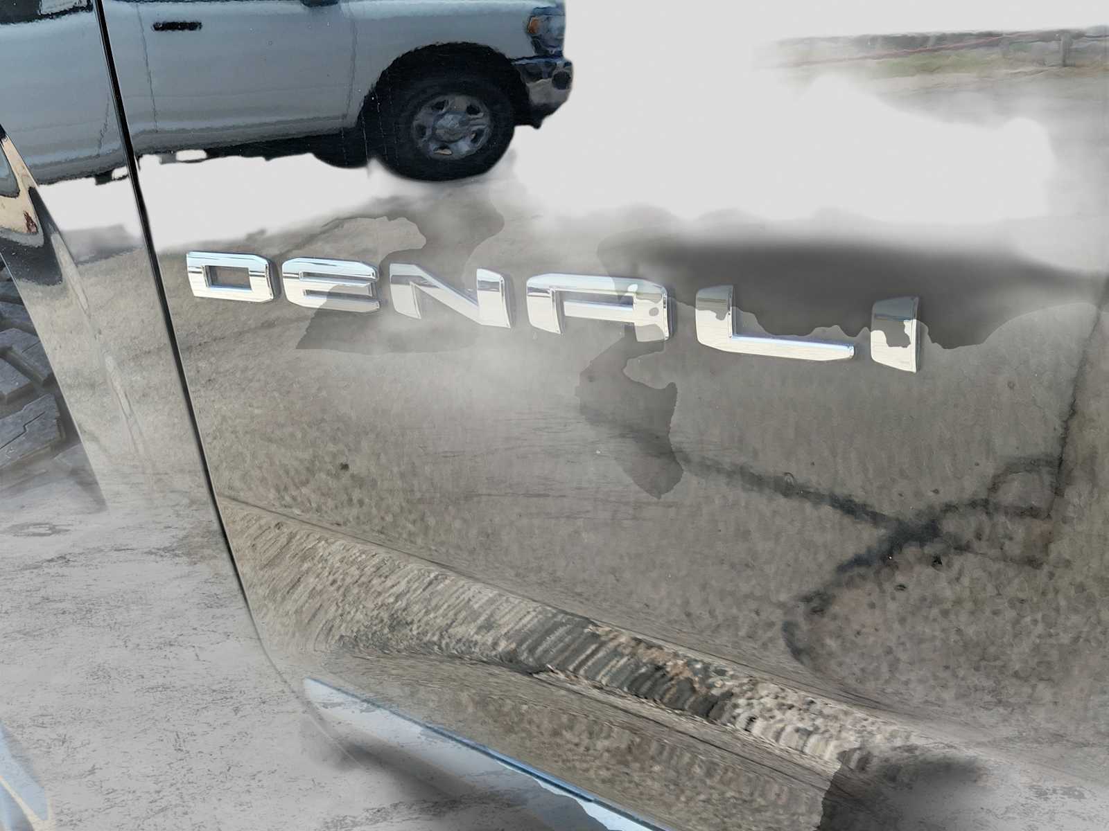Thumbnail: 2021 GMC Yukon - 3