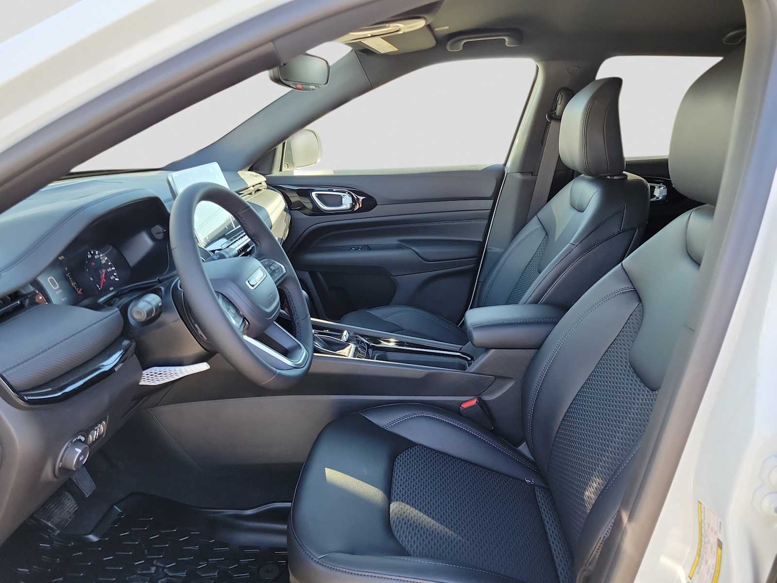 Thumbnail: 2026 Jeep Compass - 11