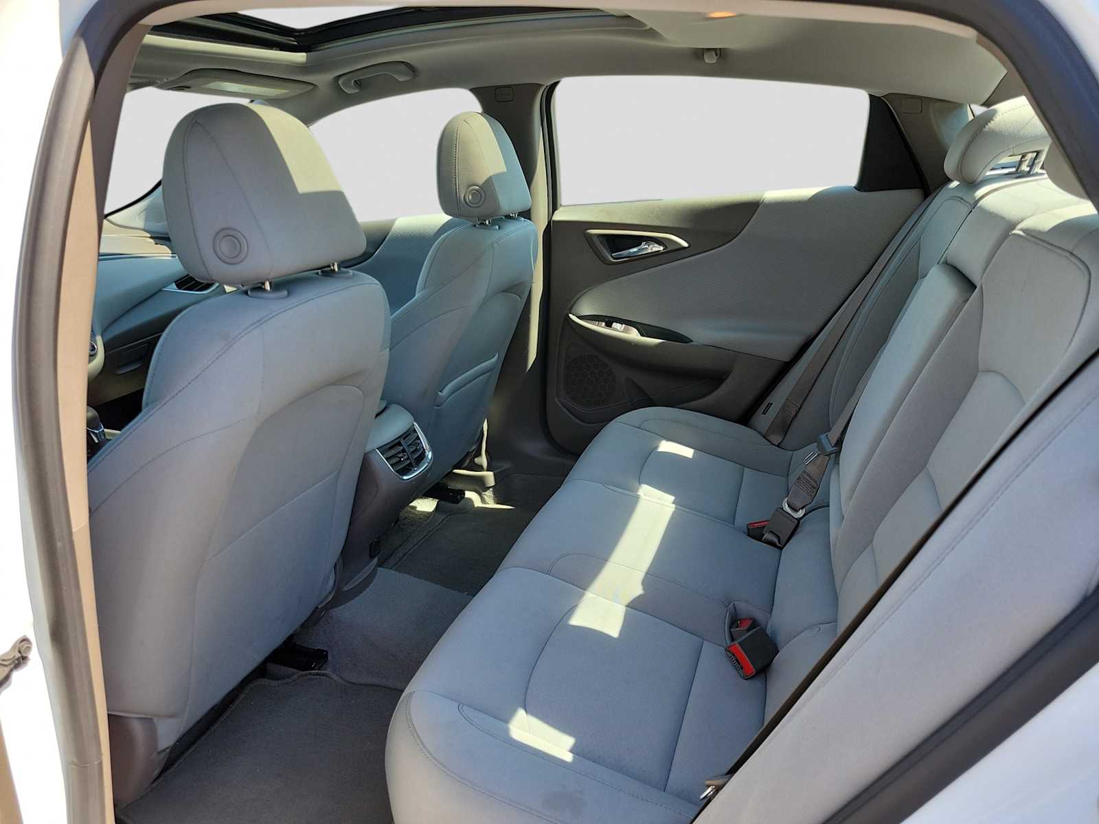 Thumbnail: 2024 Chevrolet Malibu - 12