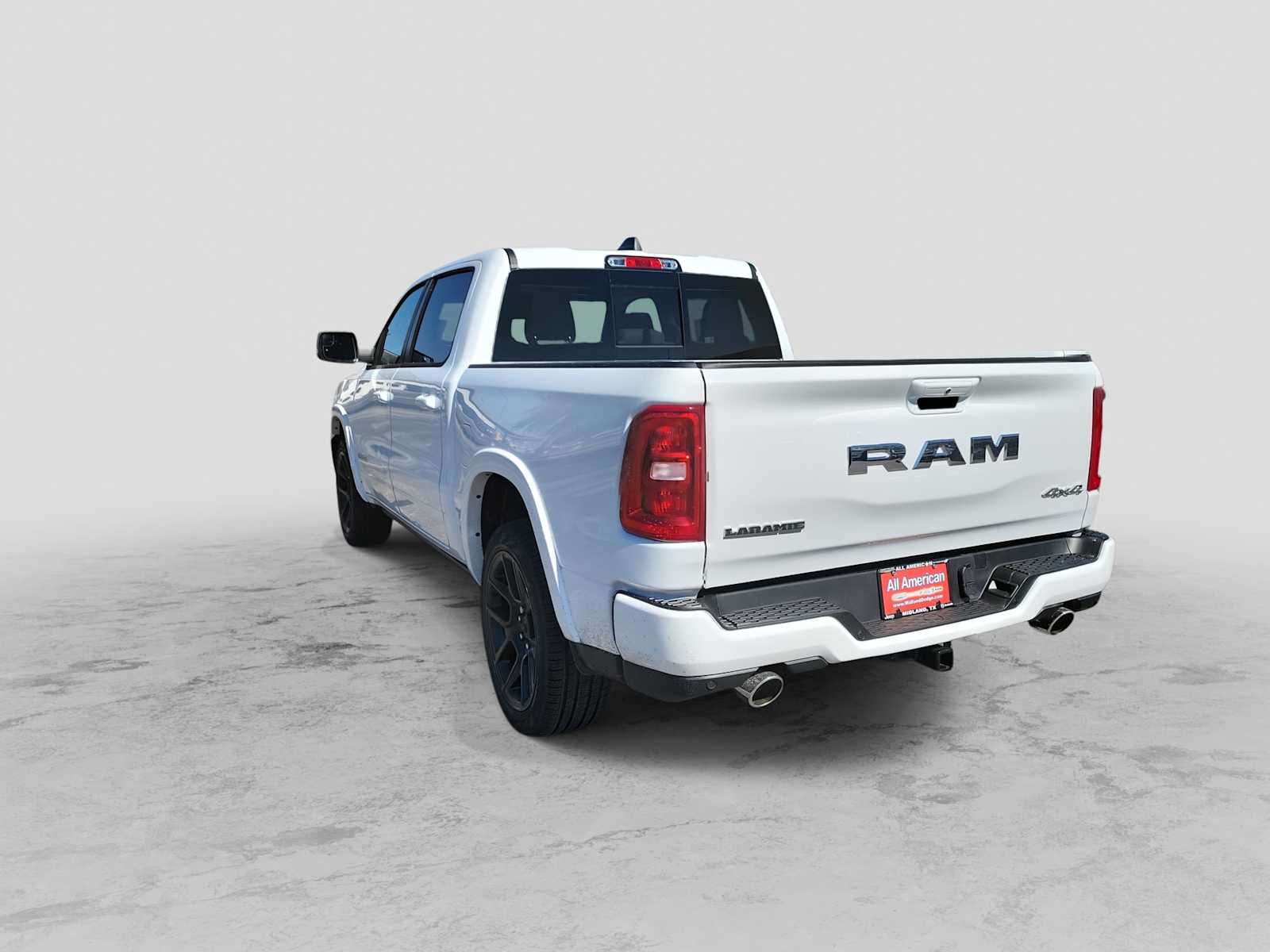 Thumbnail: 2026 RAM 1500 - 4
