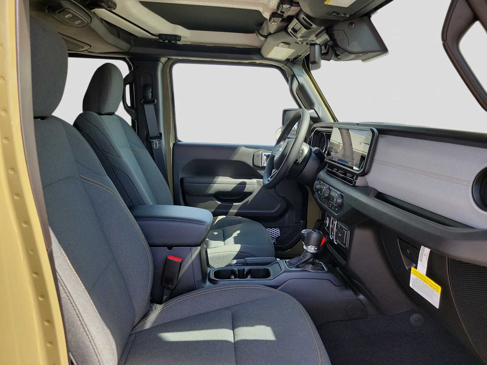 Thumbnail: 2025 Jeep Gladiator - 14