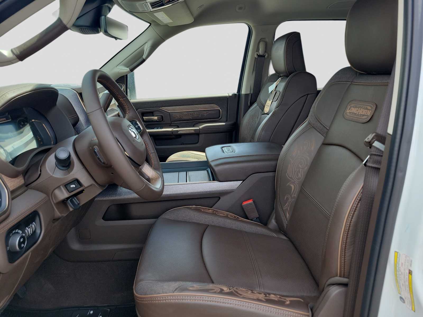 2025 RAM 2500 Limited - Photo 19