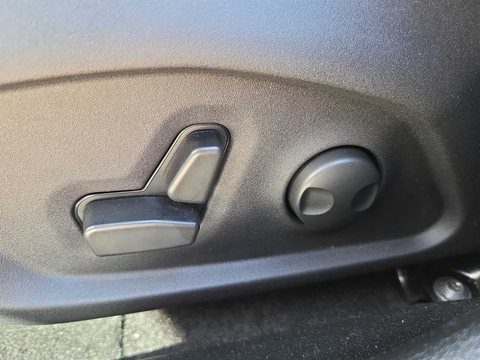 Thumbnail: 2026 Jeep Compass - 14