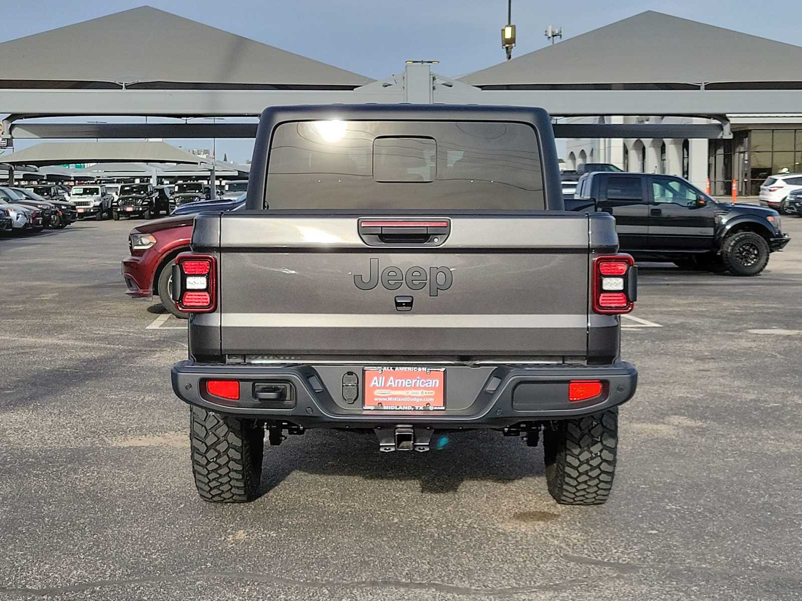 Thumbnail: 2026 Jeep Gladiator - 12