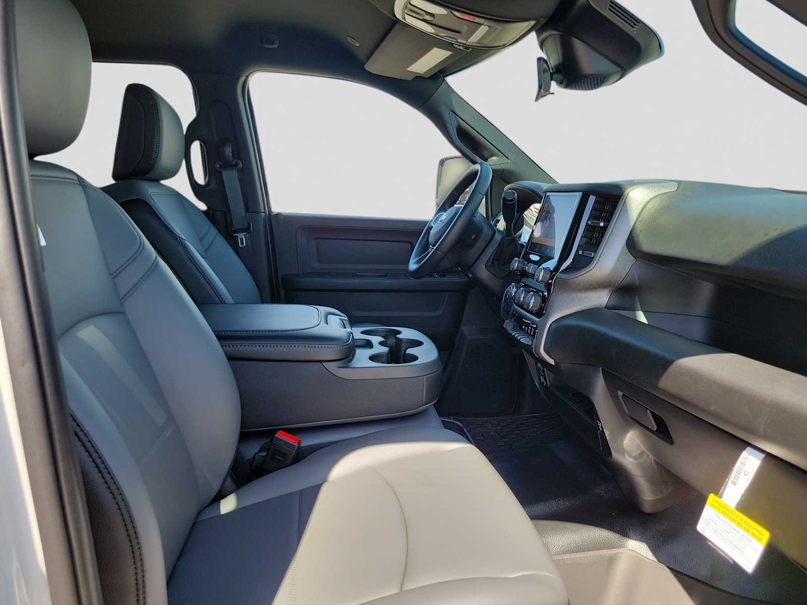 2025 RAM 2500 Tradesman - Photo 22