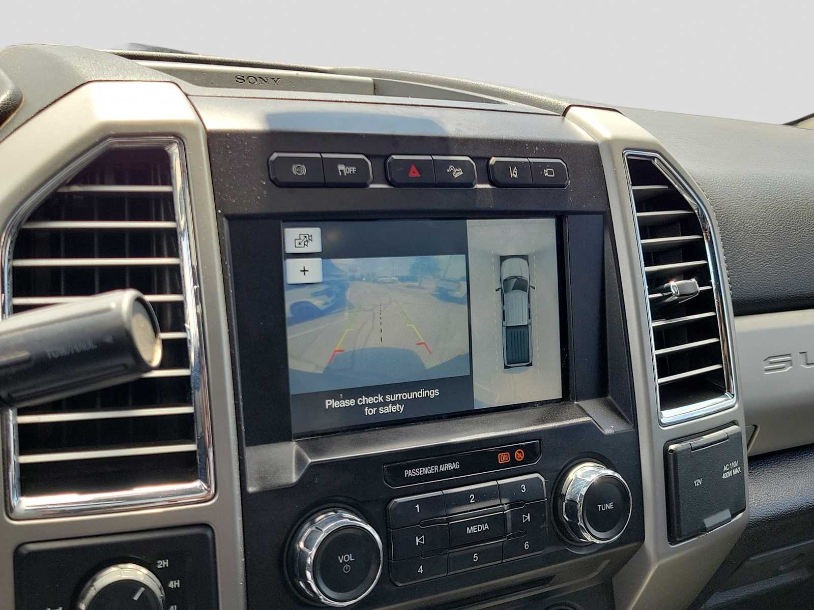 Thumbnail: 2017 Ford F-250 - 16