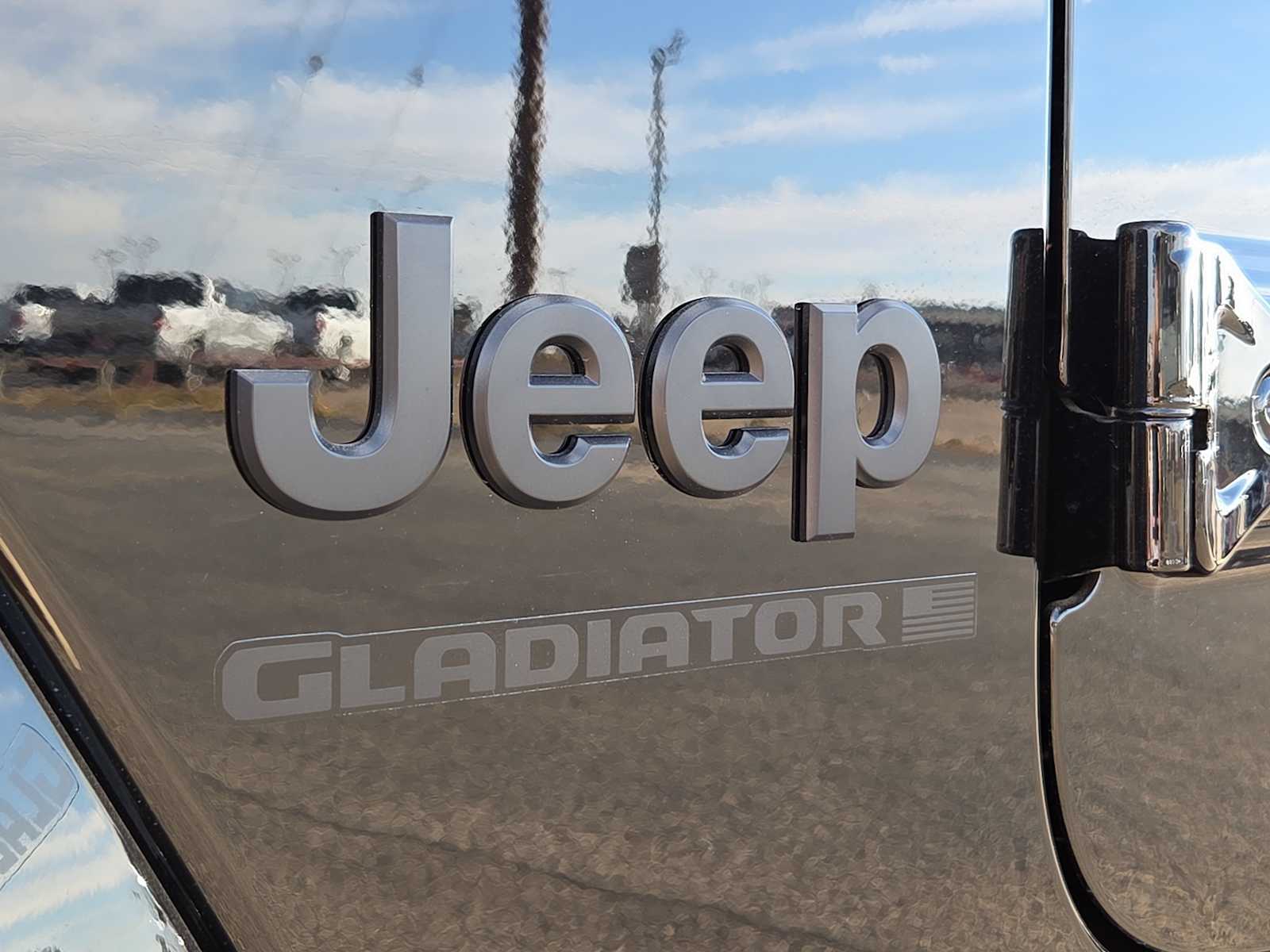 Thumbnail: 2026 Jeep Gladiator - 7