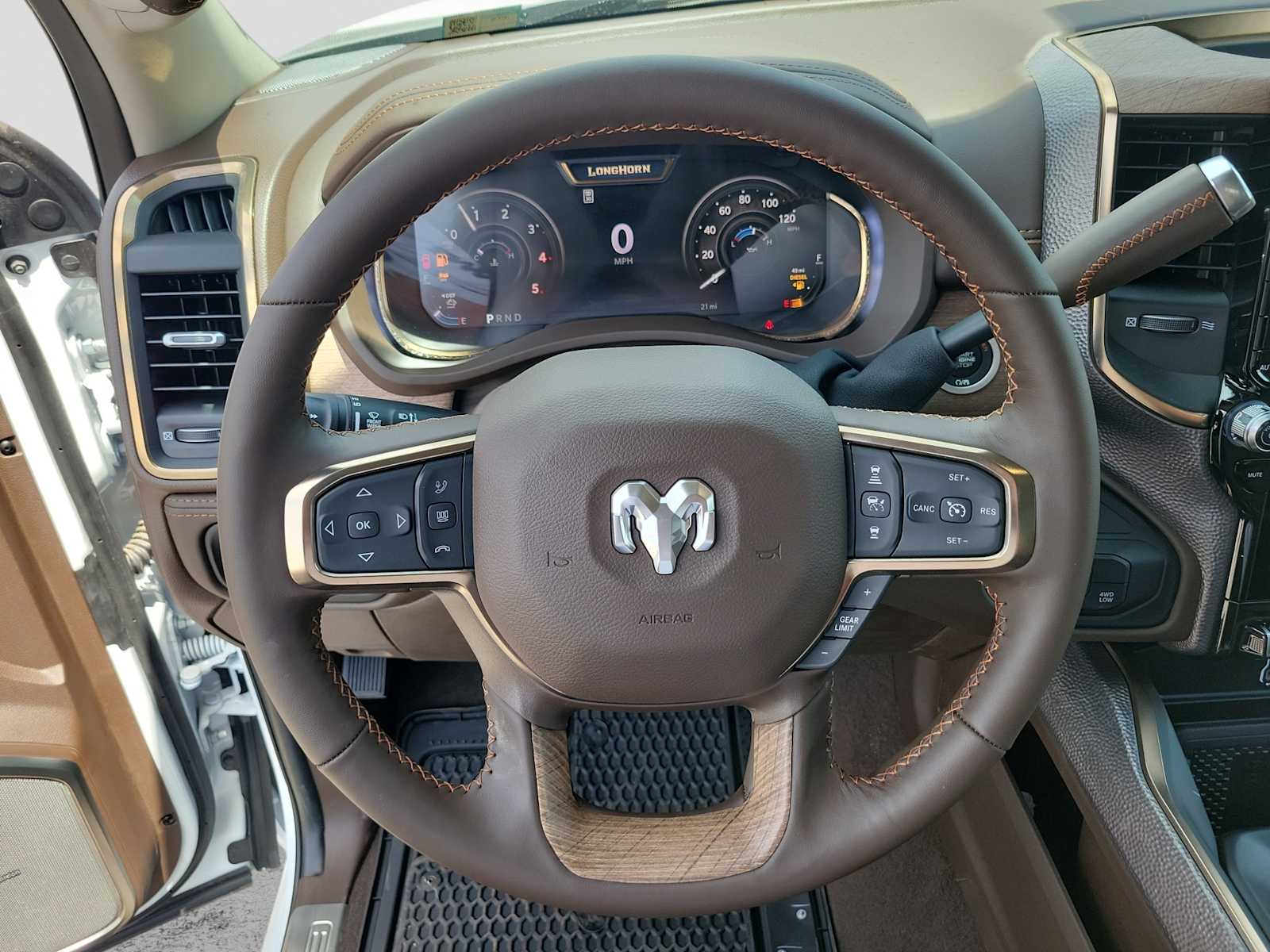 2025 RAM 2500 Limited - Photo 23