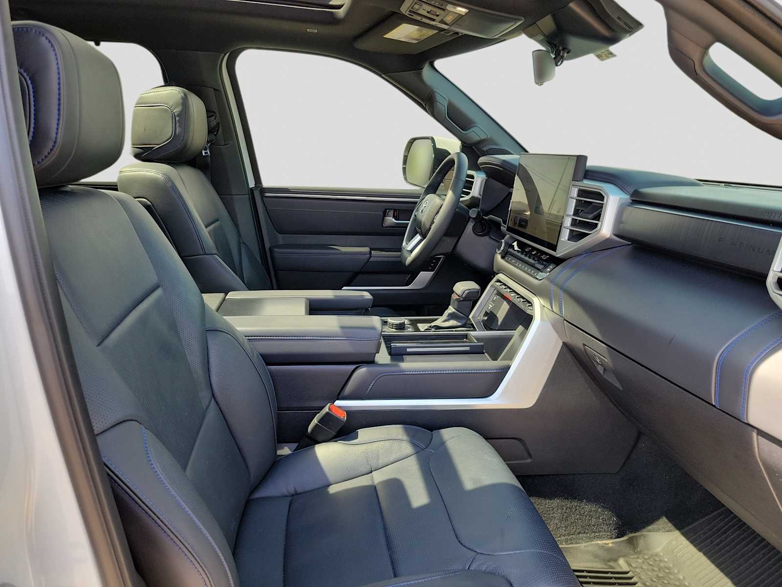 Thumbnail: 2025 Toyota Tundra - 14