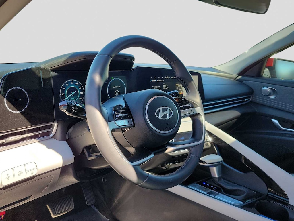 Used 2024 Hyundai Elantra Hybrid Limited Sedan