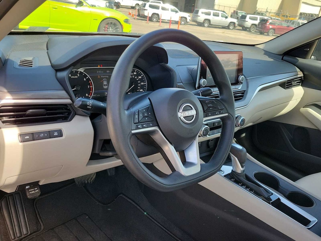 Used 2025 Nissan Altima SV Sedan