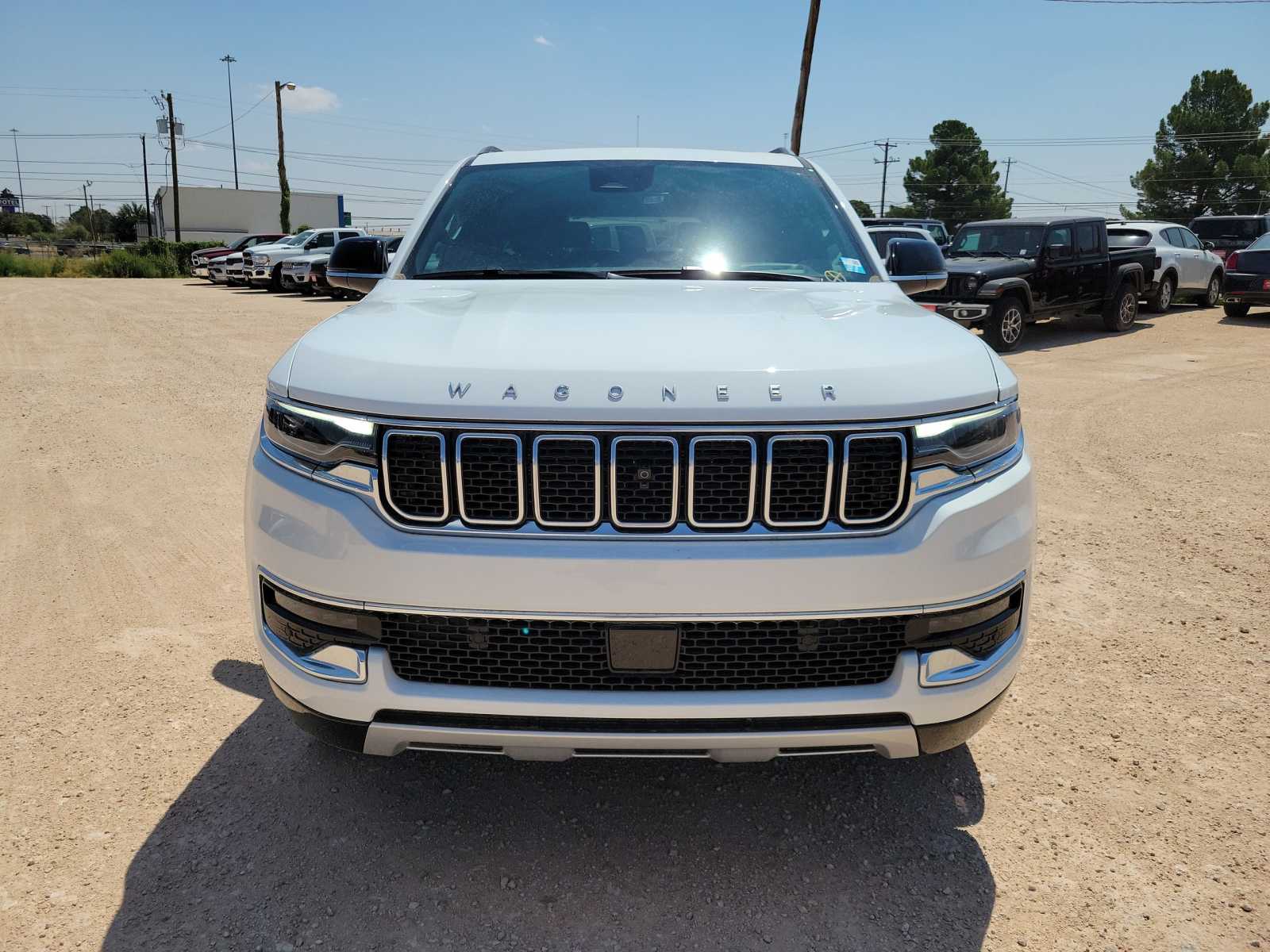 Thumbnail: 2024 Jeep Wagoneer - 6