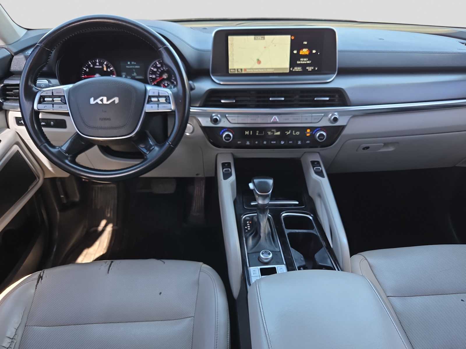 Thumbnail: 2022 Kia Telluride - 9