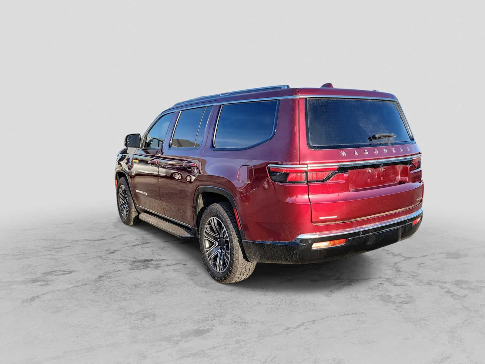 Thumbnail: 2022 Jeep Wagoneer - 4