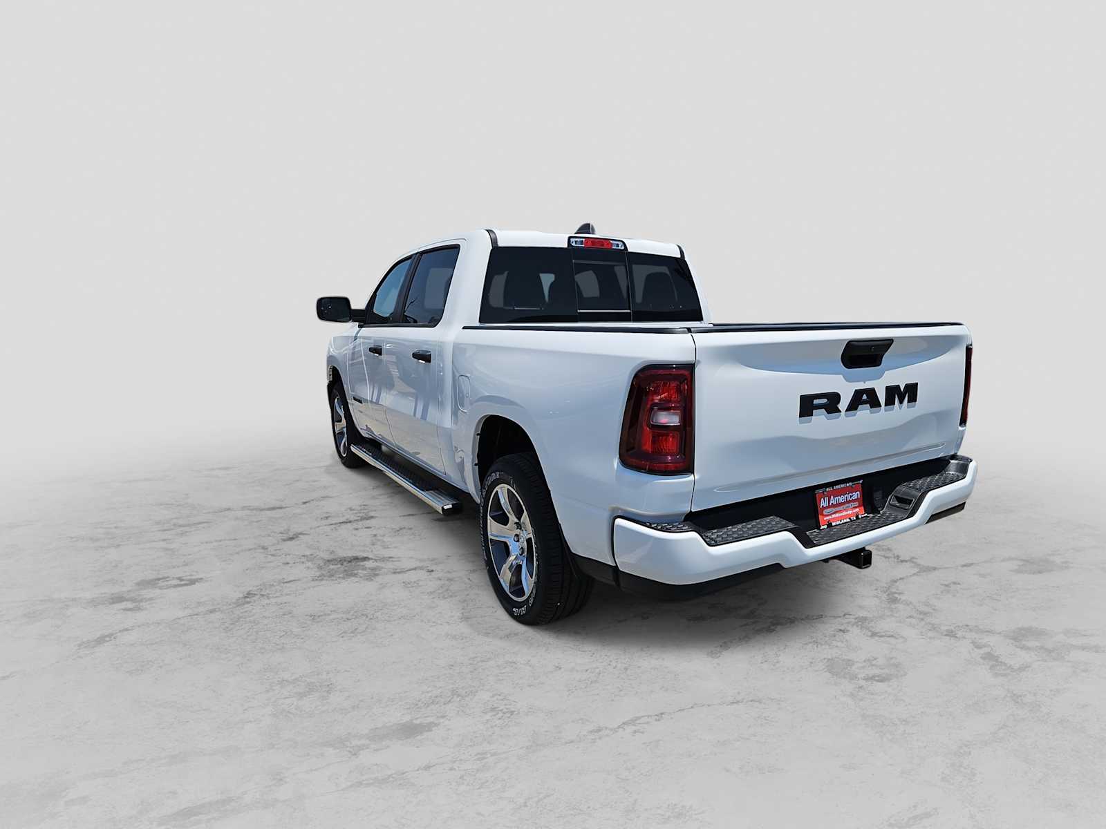 Thumbnail: 2026 RAM 1500 - 6