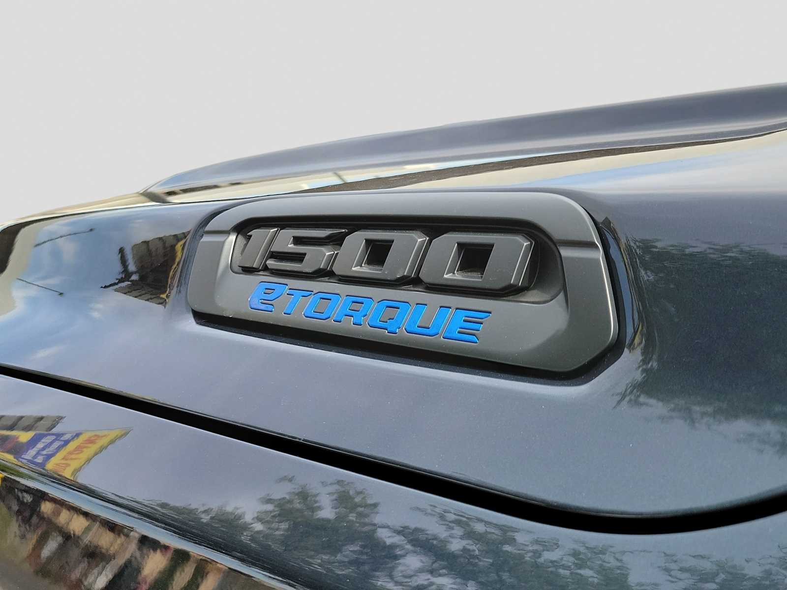 Thumbnail: 2026 RAM 1500 - 9