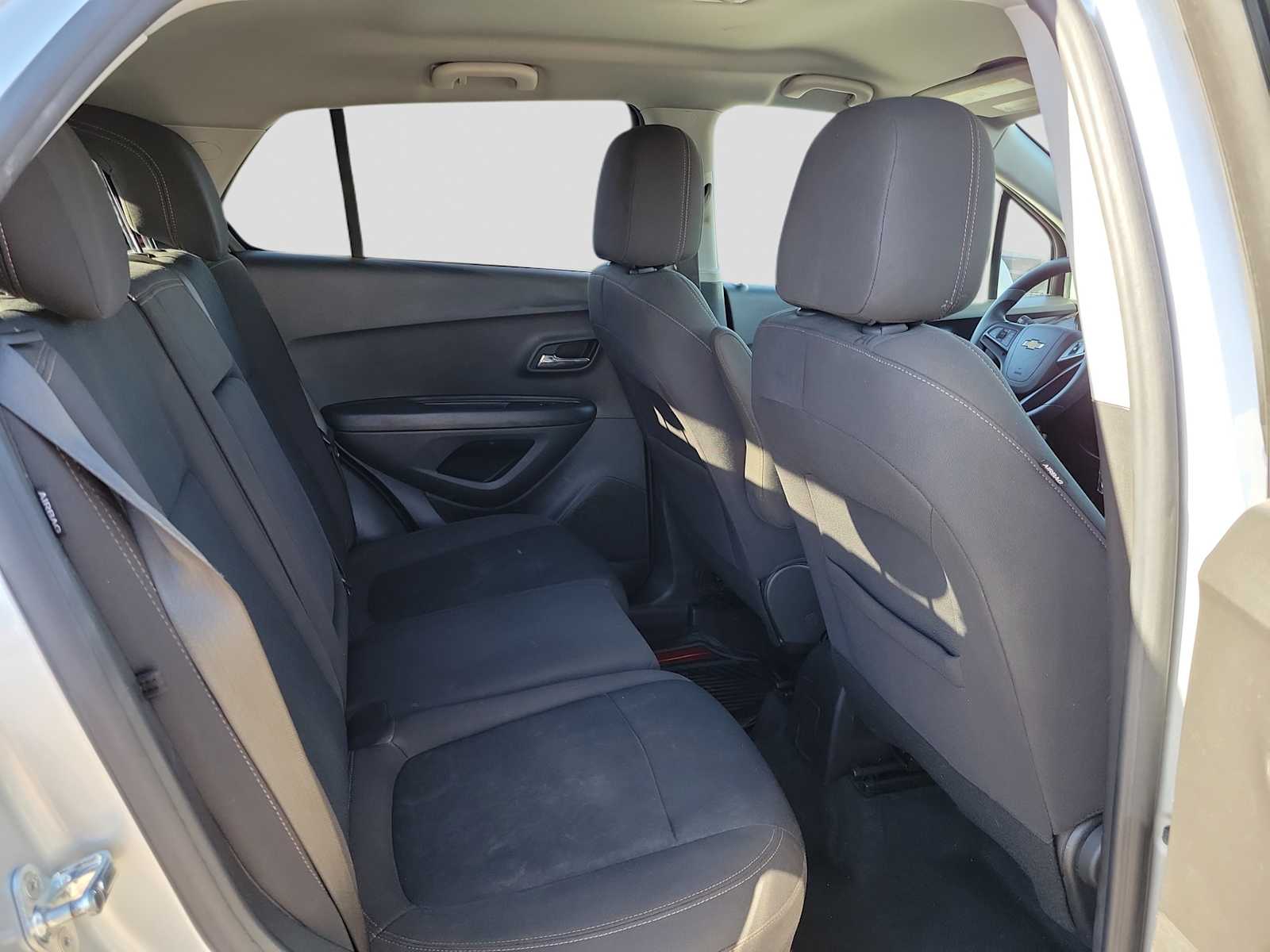 Thumbnail: 2022 Chevrolet Trax - 13