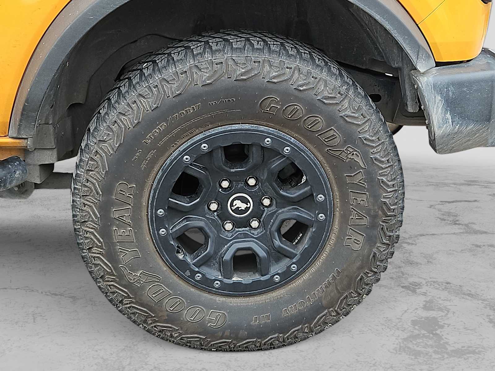 Thumbnail: 2022 Ford Bronco - 3