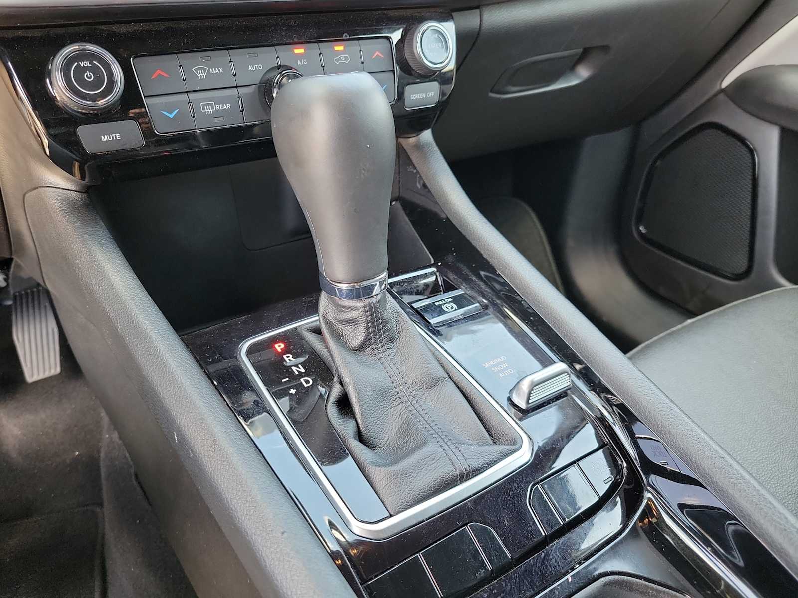 Thumbnail: 2025 Jeep Compass - 17