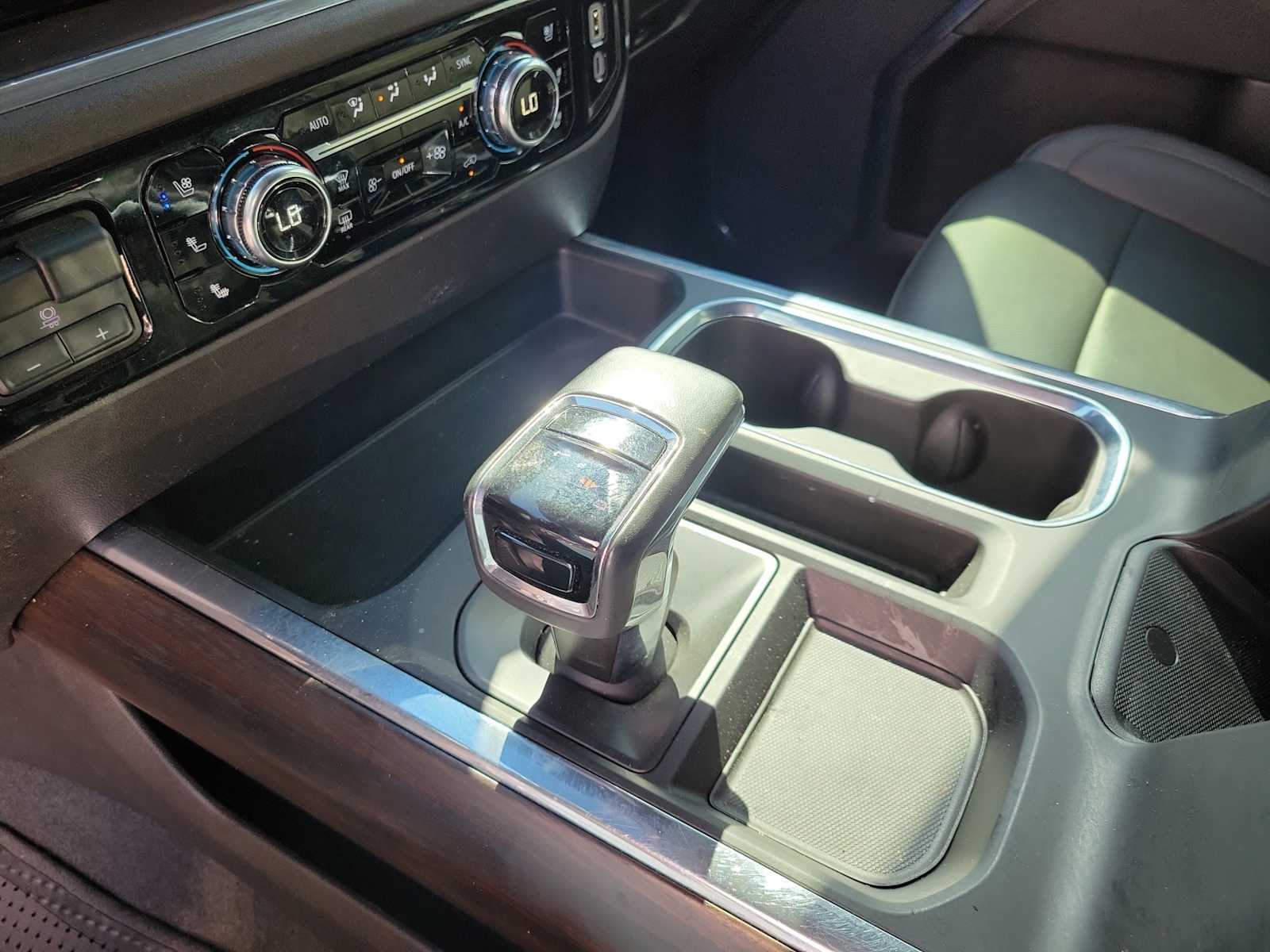 Thumbnail: 2023 GMC Sierra 1500 - 17