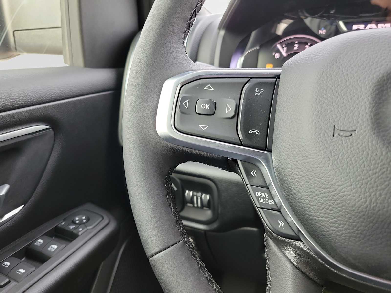 Thumbnail: 2026 RAM 1500 - 18