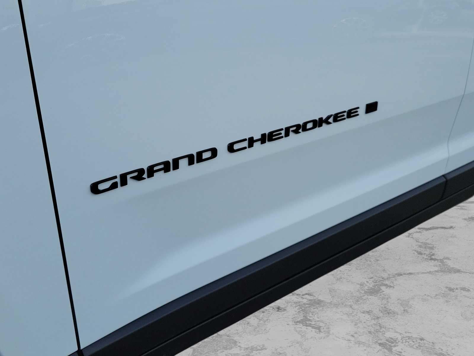 Thumbnail: 2025 Jeep Grand Cherokee - 7