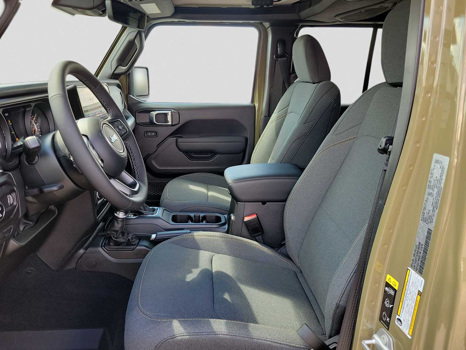 Thumbnail: 2025 Jeep Gladiator - 11