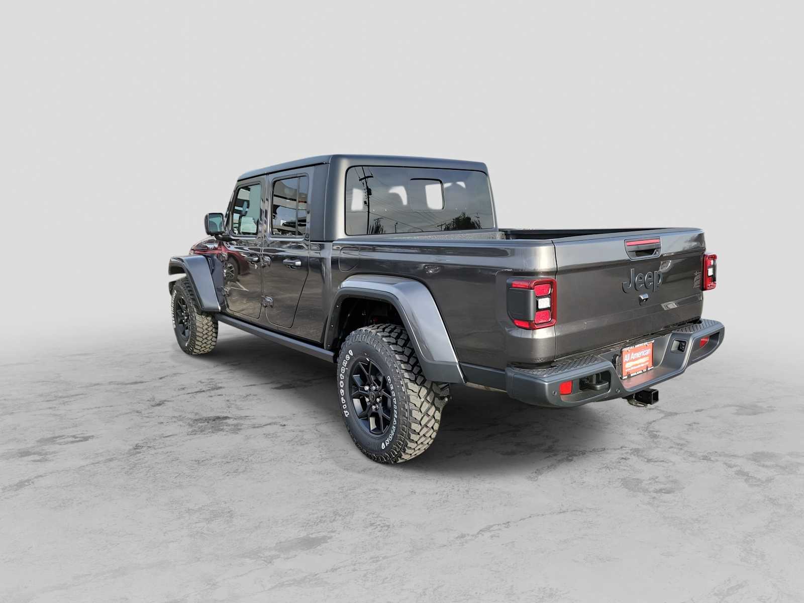 Thumbnail: 2026 Jeep Gladiator - 4