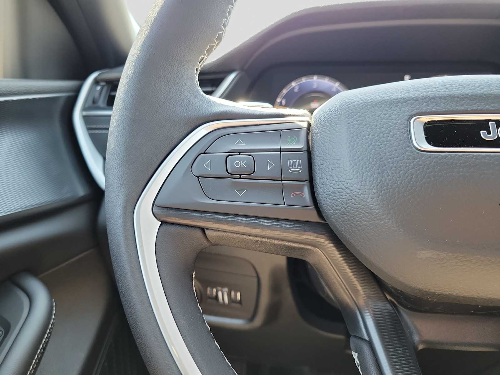 Thumbnail: 2026 Jeep Grand Cherokee - 19