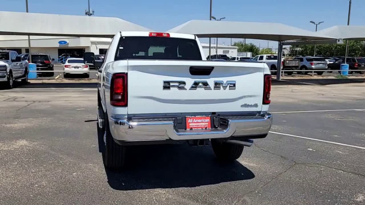 2025 RAM 2500 Tradesman - Photo 7