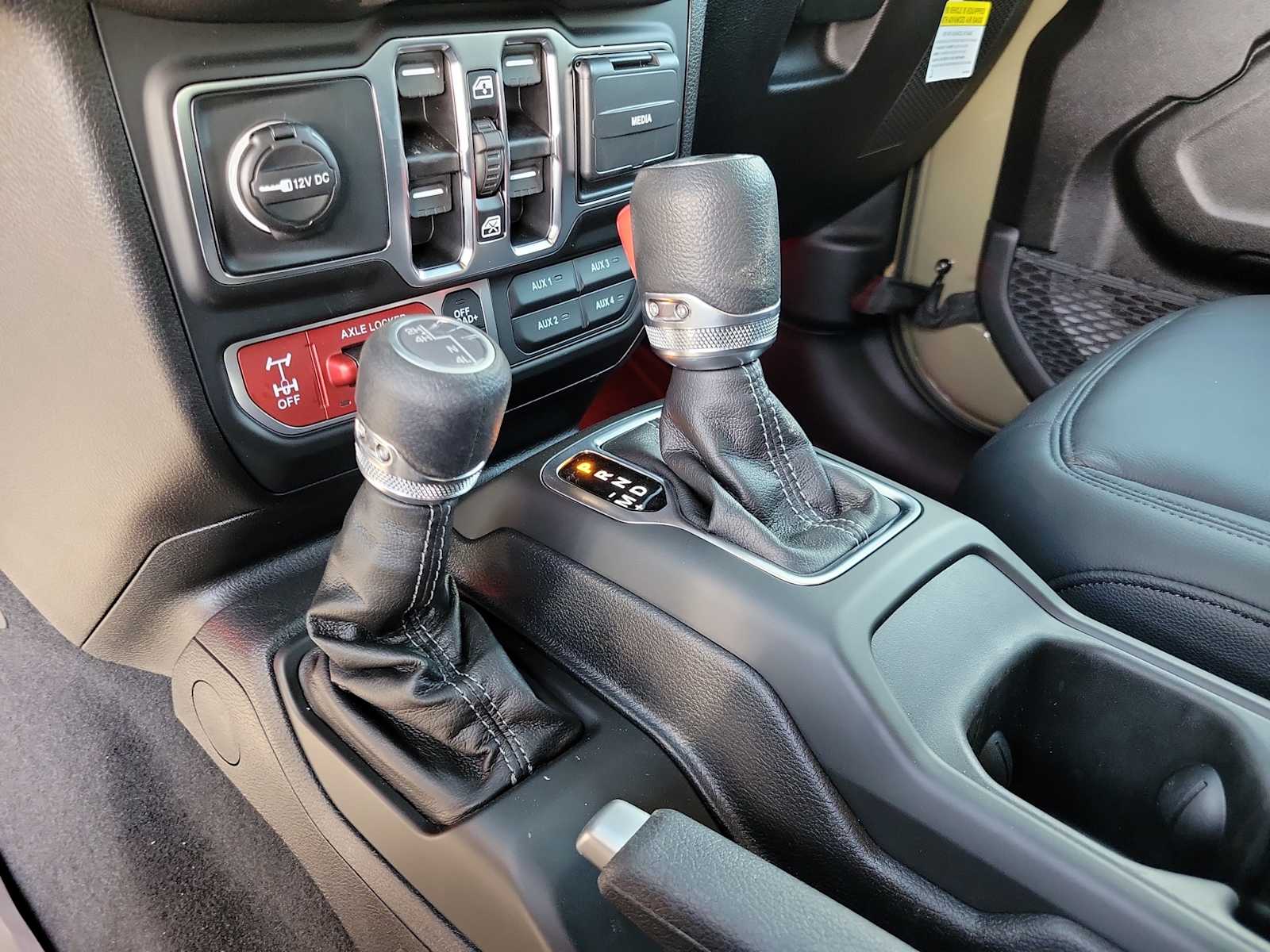 Thumbnail: 2026 Jeep Wrangler - 17