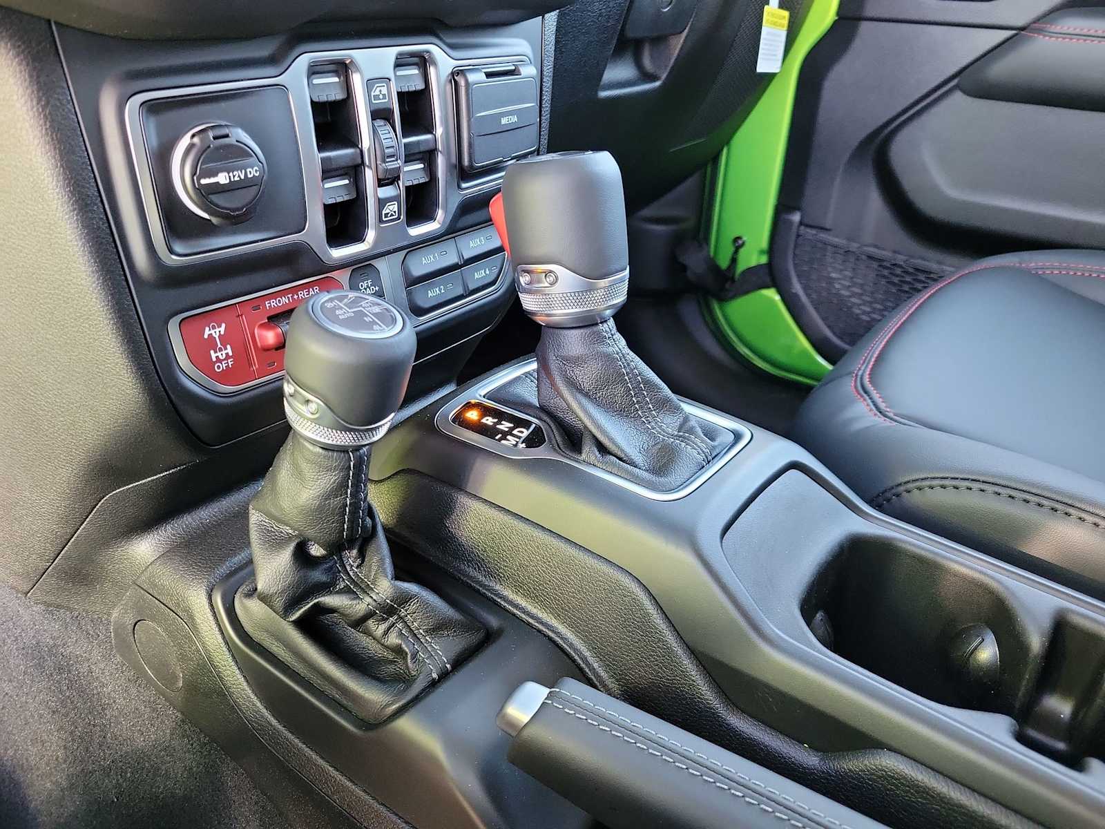 Thumbnail: 2026 Jeep Wrangler - 17